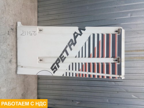 Спойлер кабины правая