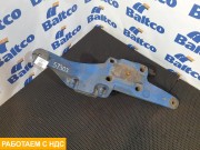 Кронштейн пневморессоры левый